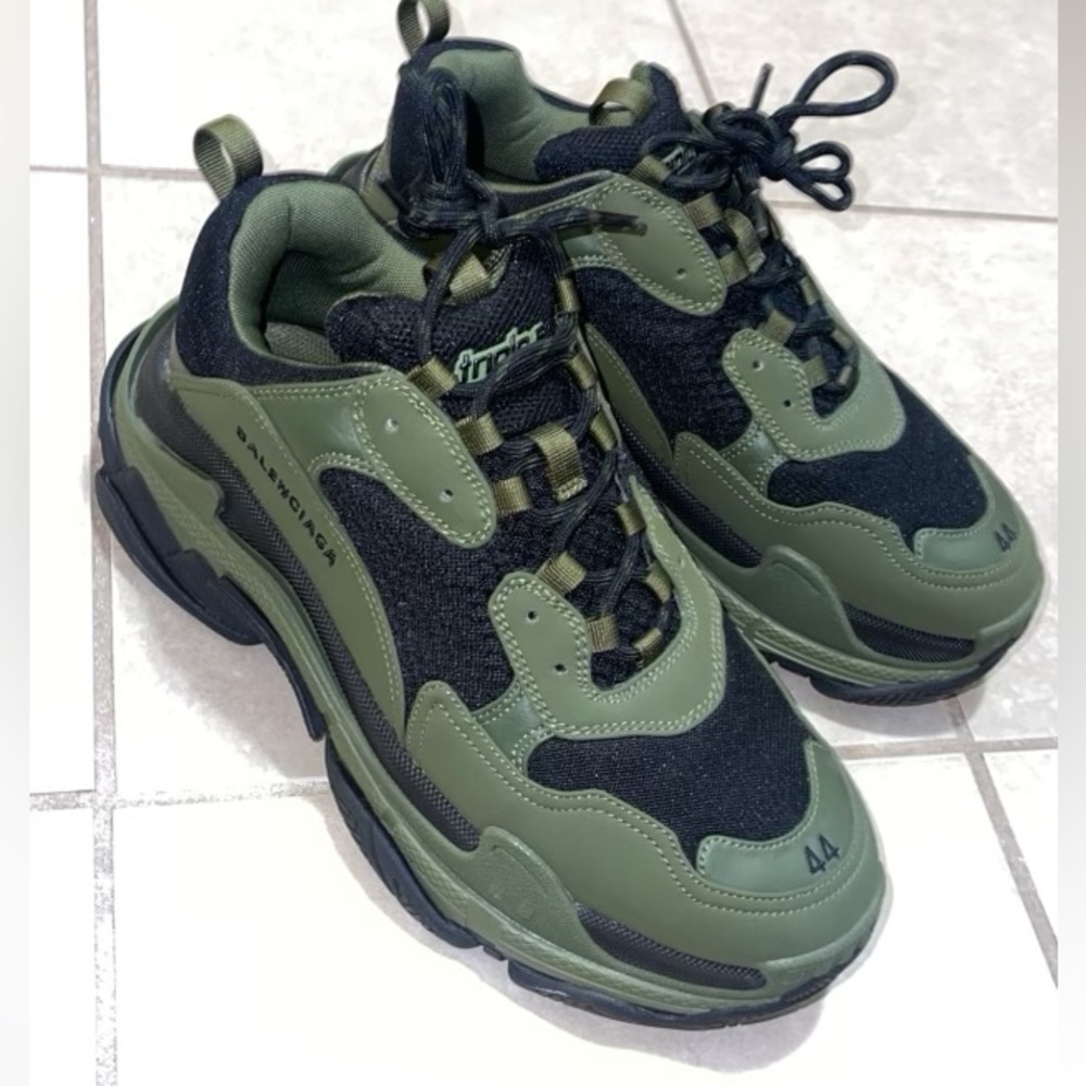 Balenciaga triple a only worn once